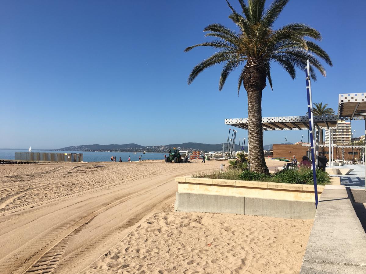 Les Pins Maritimes Fréjus Exterior foto